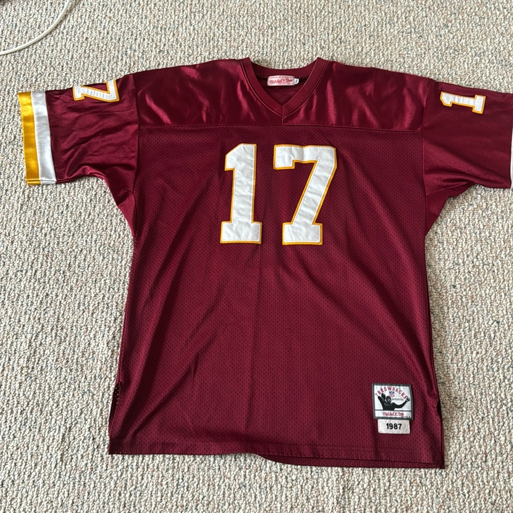 Doug Williams #17 Mitchell and Ness Size XL 54 Jersey
